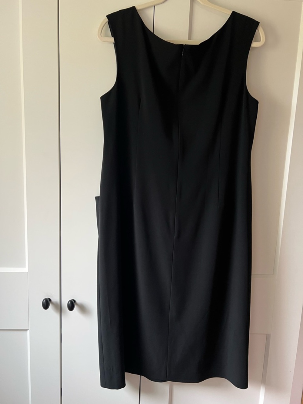 Classic LBD w/ pockets from Agnes B - Picture 2 of 9
